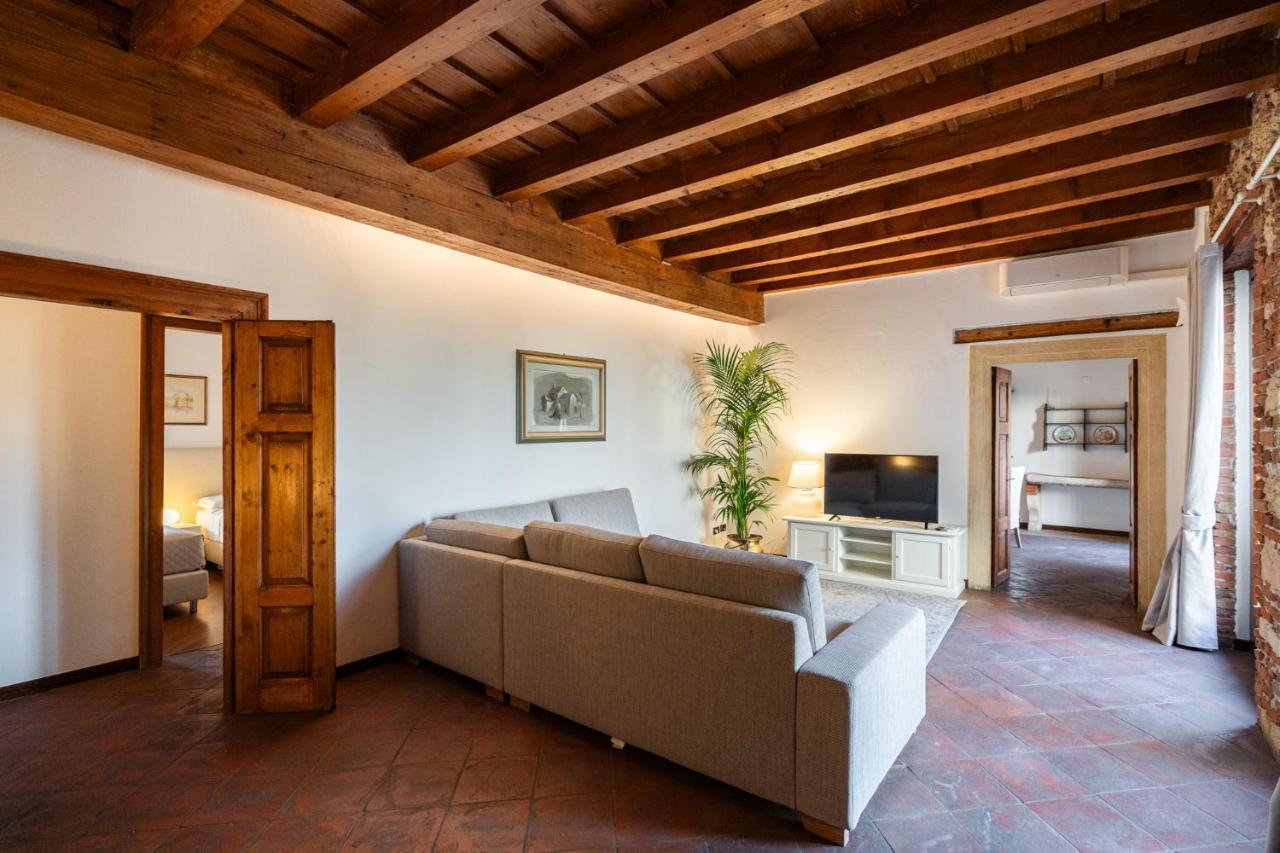 Domus Verona - Residenza Merici Exteriör bild
