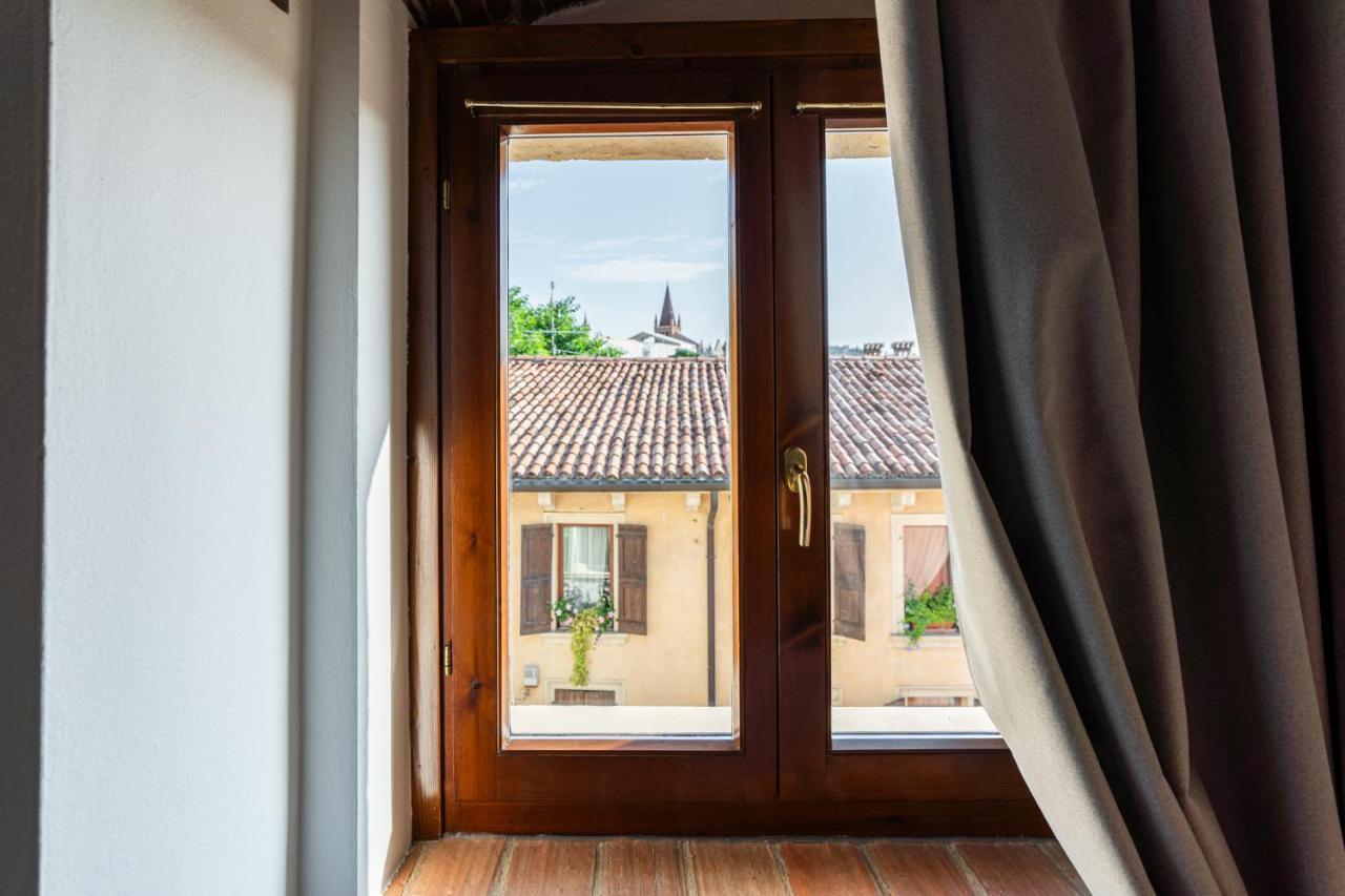Domus Verona - Residenza Merici Exteriör bild
